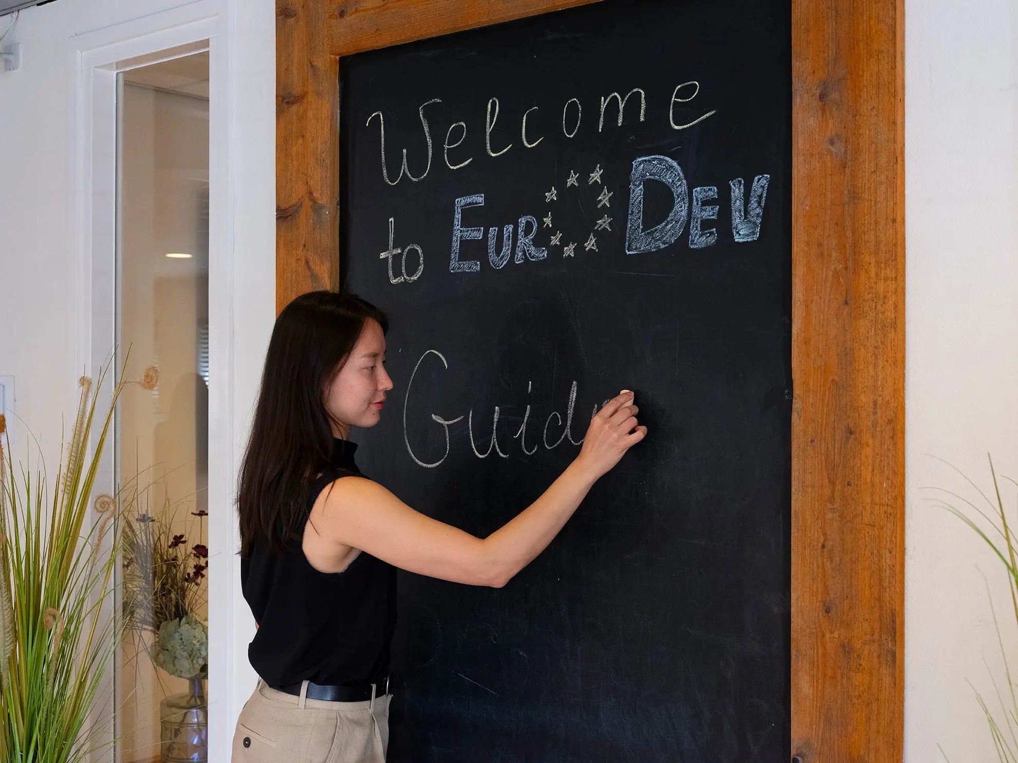 Eurodev6933 (1)